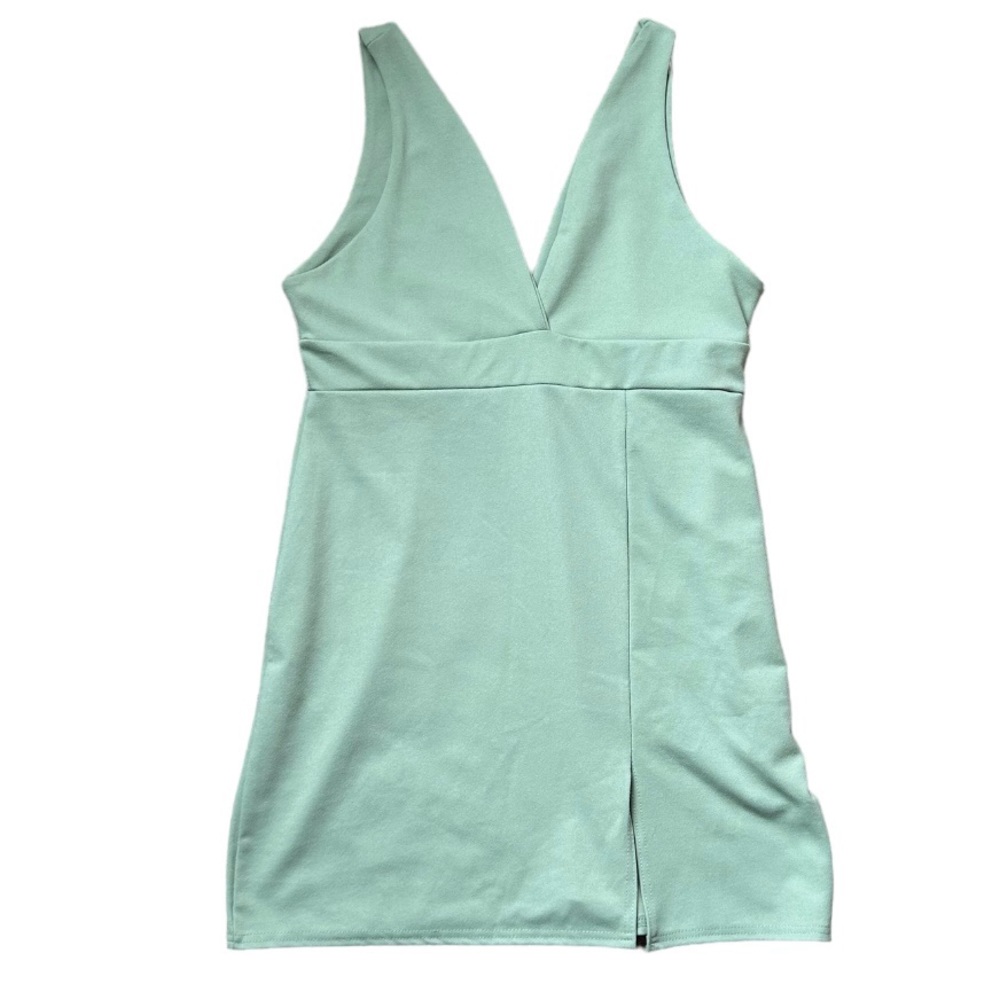 NWT Nasty Gal Green Plunging V-Neck Dress Size 12 US